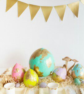 eggcenterpiece_03-272x306-1025522330