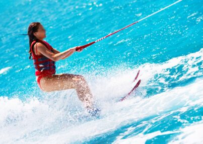 water-ski-girl-opacizzata